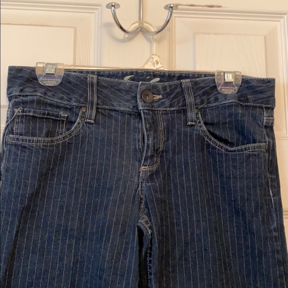 Jeans - Picture 2 of 6